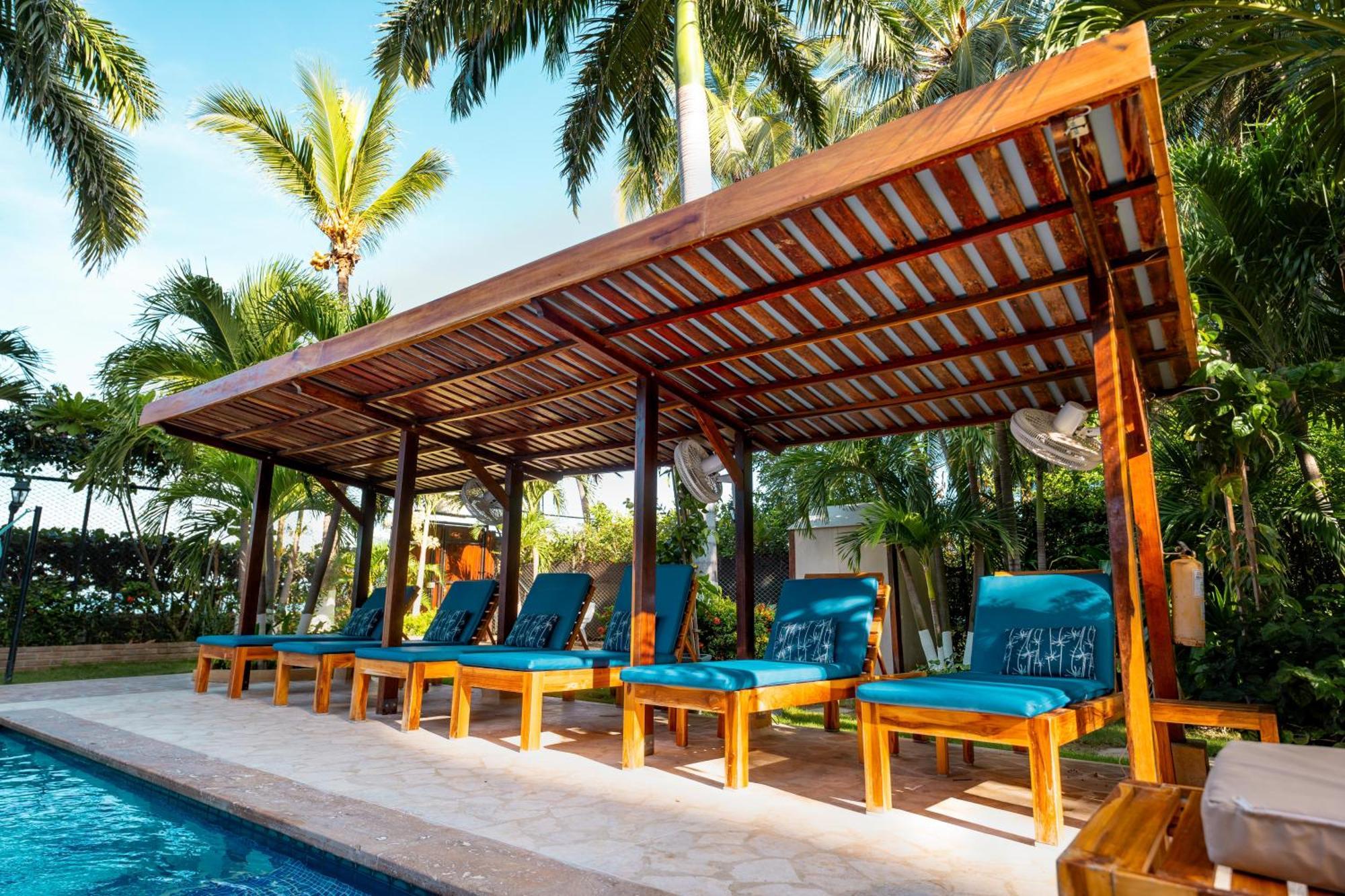 Casa Verano Beach Hotel - Adults Only Санта Марта Екстериор снимка