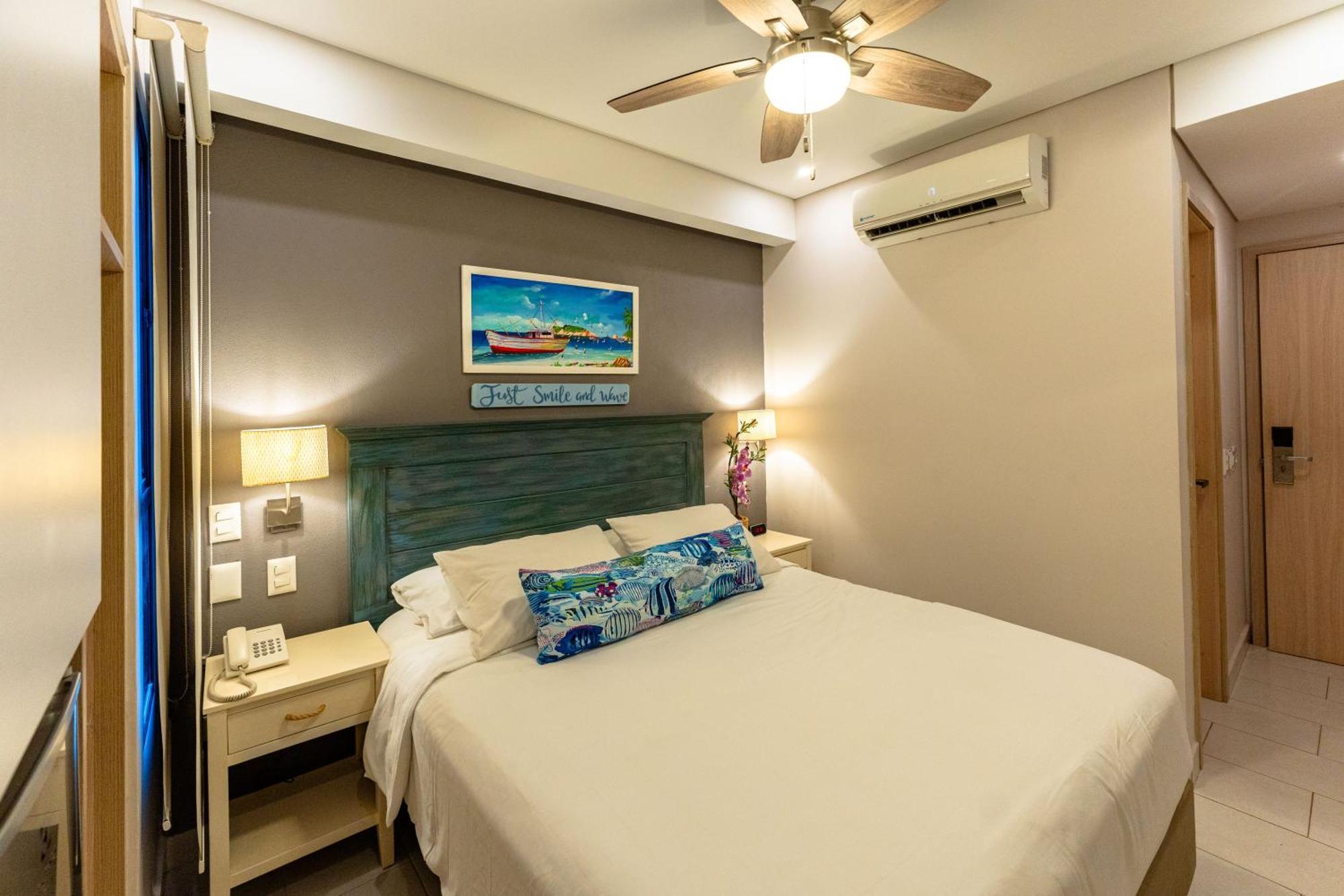 Casa Verano Beach Hotel - Adults Only Санта Марта Екстериор снимка